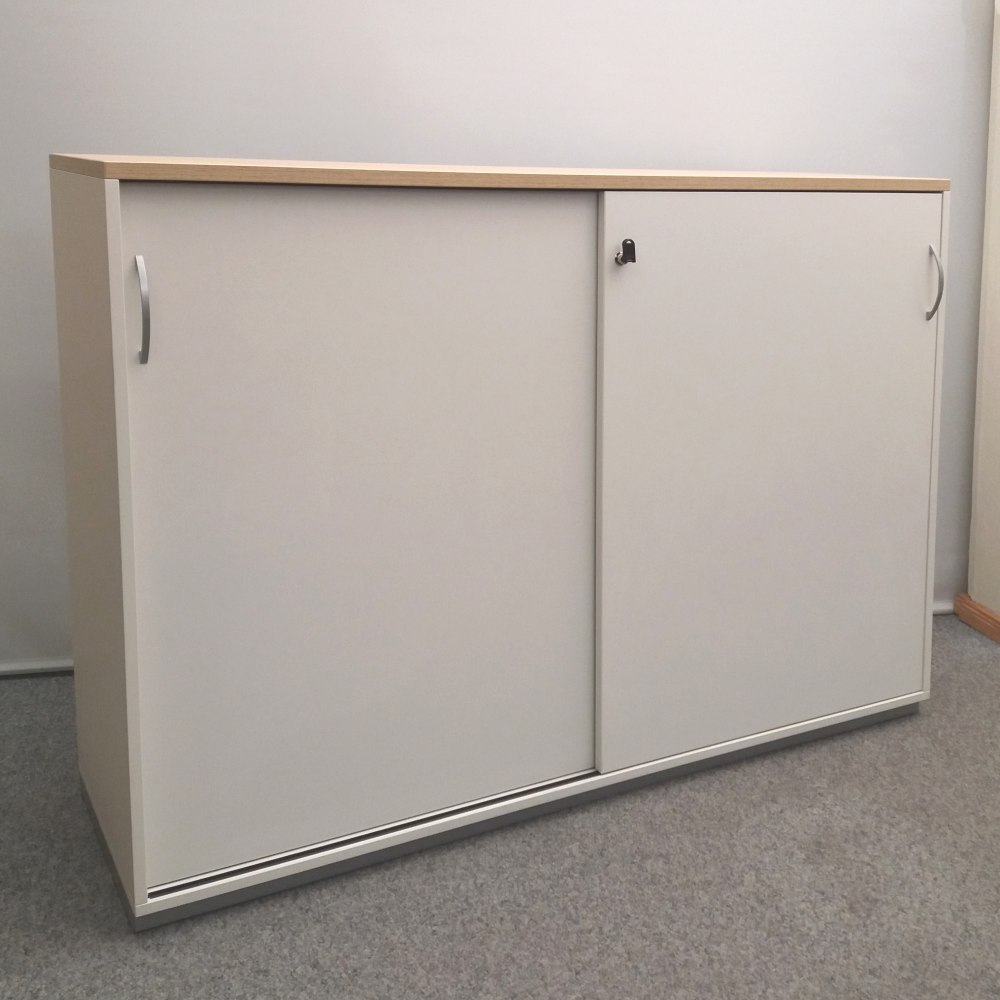 Highboards und Sideboards bei Das Zweite Büro